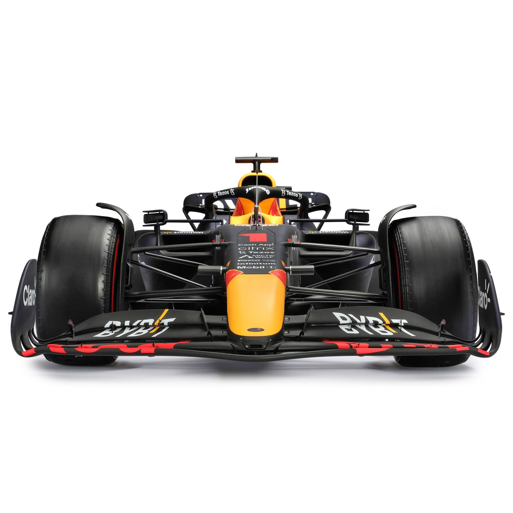 Red Bull Racing RB18 1:18- Max Verstappen Winner Suzuka GP