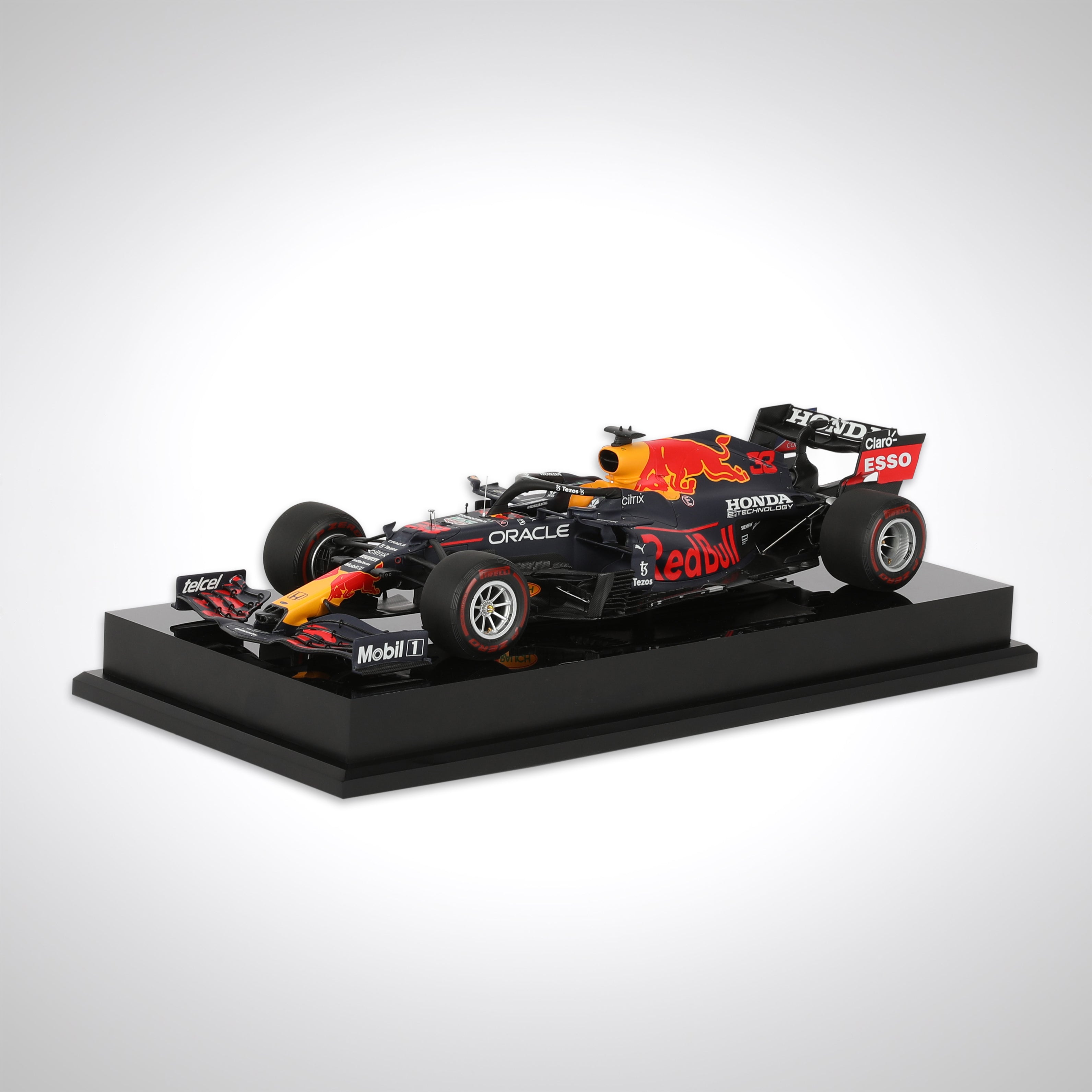 Max Verstappen 2021 Oracle Red Bull Racing F1 Team RB16B 1:18 Scale Model – Abu Dhabi GP