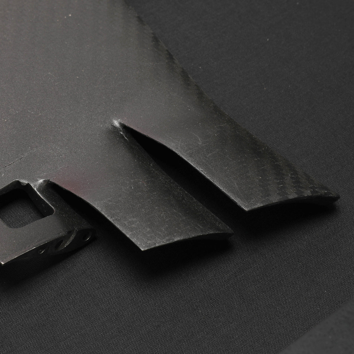 The Austin Auction LOT 069 - Red Bull Racing 2020 Rear Wing Endplate RH - Framed