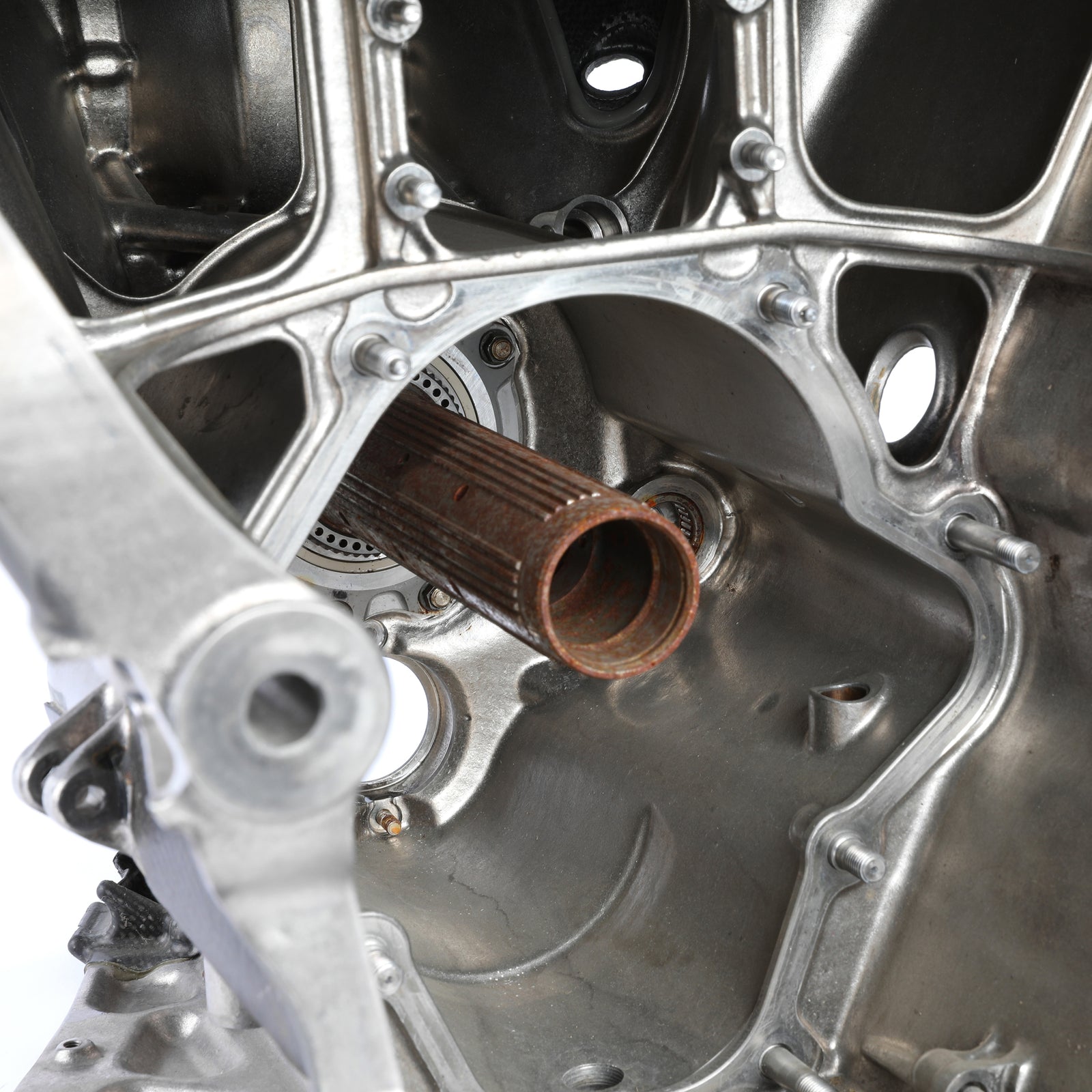 Auction LOT 020 - Renault F1 R29 Team Gearbox Casing