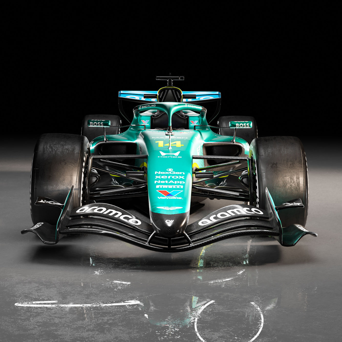 Official Aston Martin Aramco F1® Team 2026 Show Car – AMR26