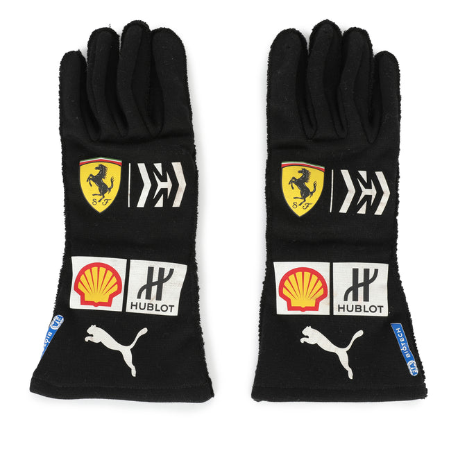 The Austin Auction LOT 046 - Sebastian Vettel 2019 Ferrari F1 Race Used Gloves