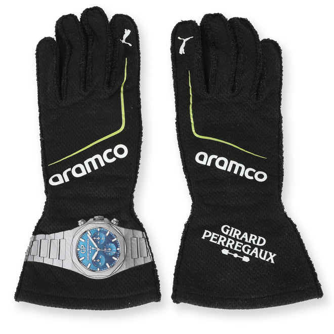 The Silverstone Auction LOT 027 - Tina Hausmann 2025 Race Gloves – New