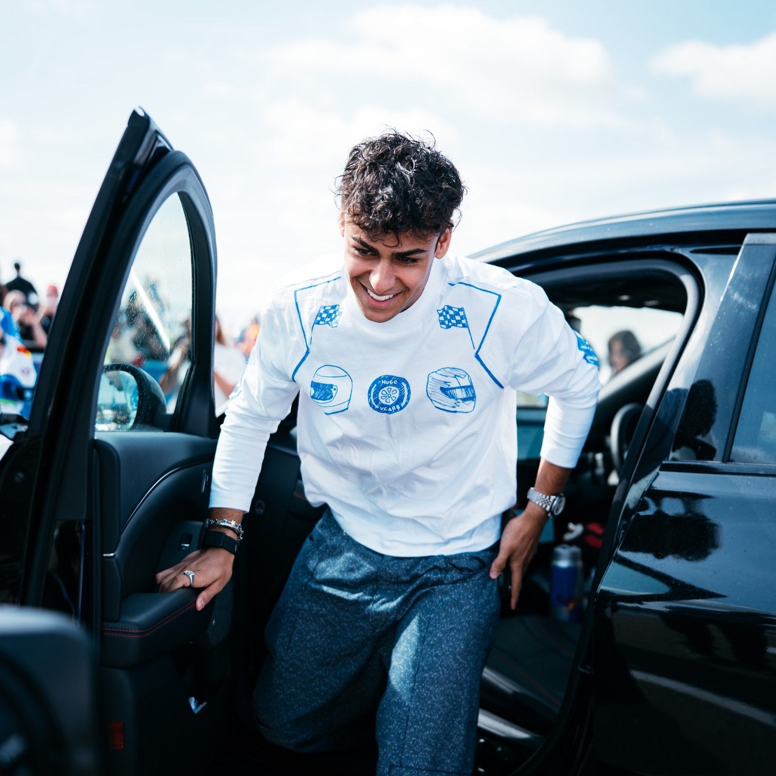 The Silverstone Auction LOT 024 - Arvid Lindblad Custom HUGO x VCARB Outfit by Oliver Kearney – Silverstone GP
