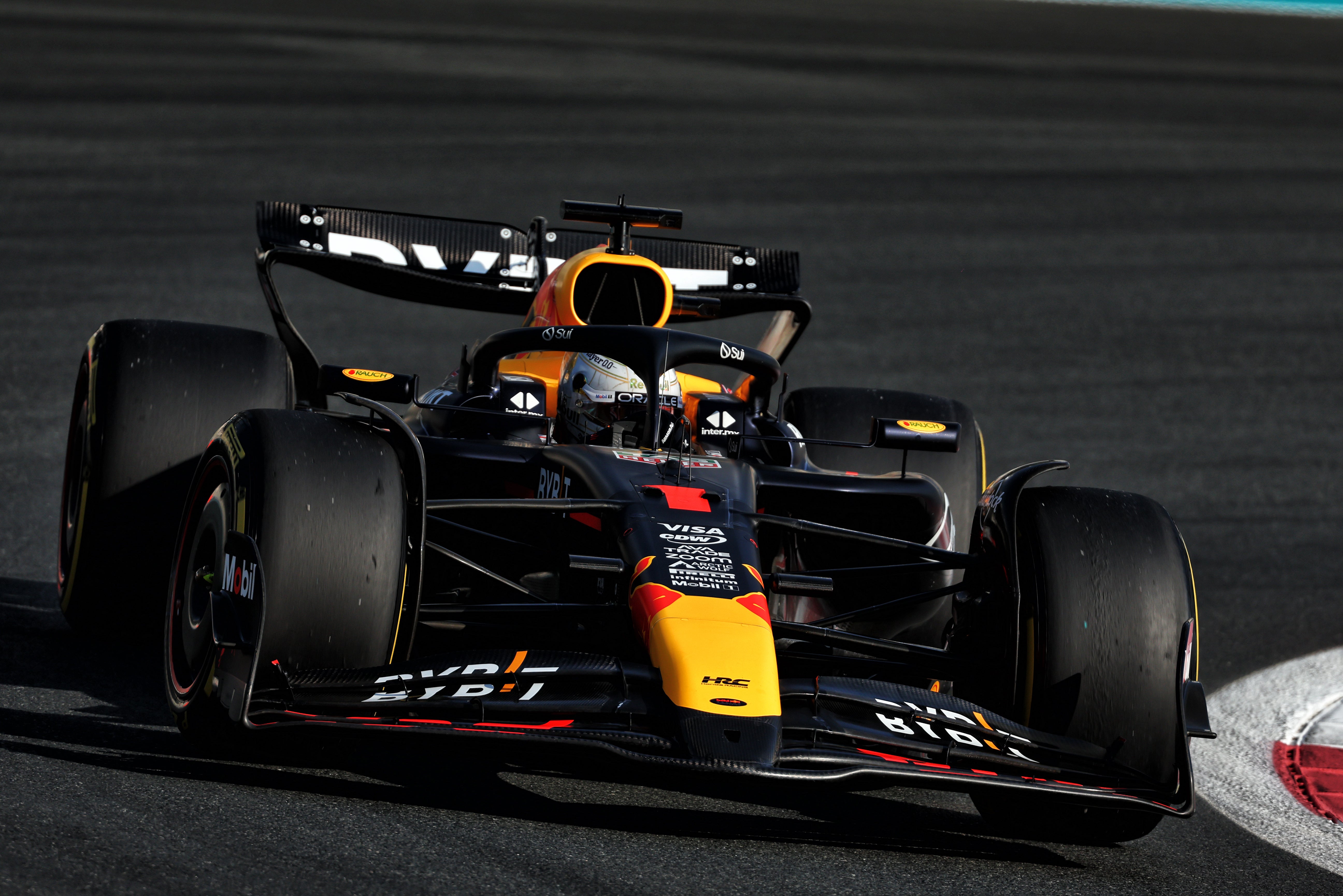 Oracle Red Bull Racing 2024 RB20 Show Car | F1 Authentics