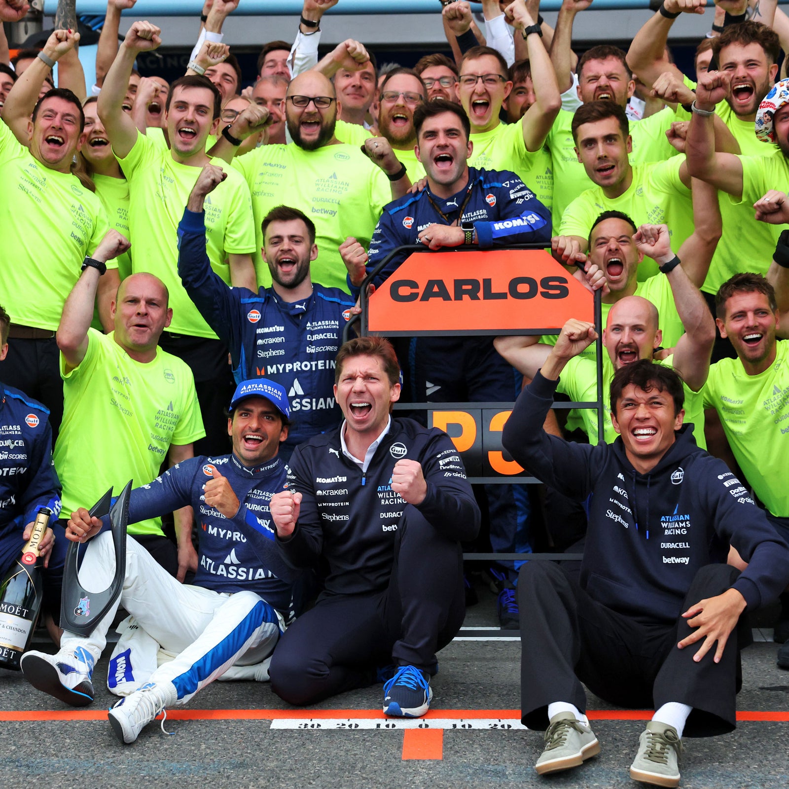 Season Launch LOT 010 - Carlos Sainz 2025 Williams FW47 Show Car - Azerbaijan GP