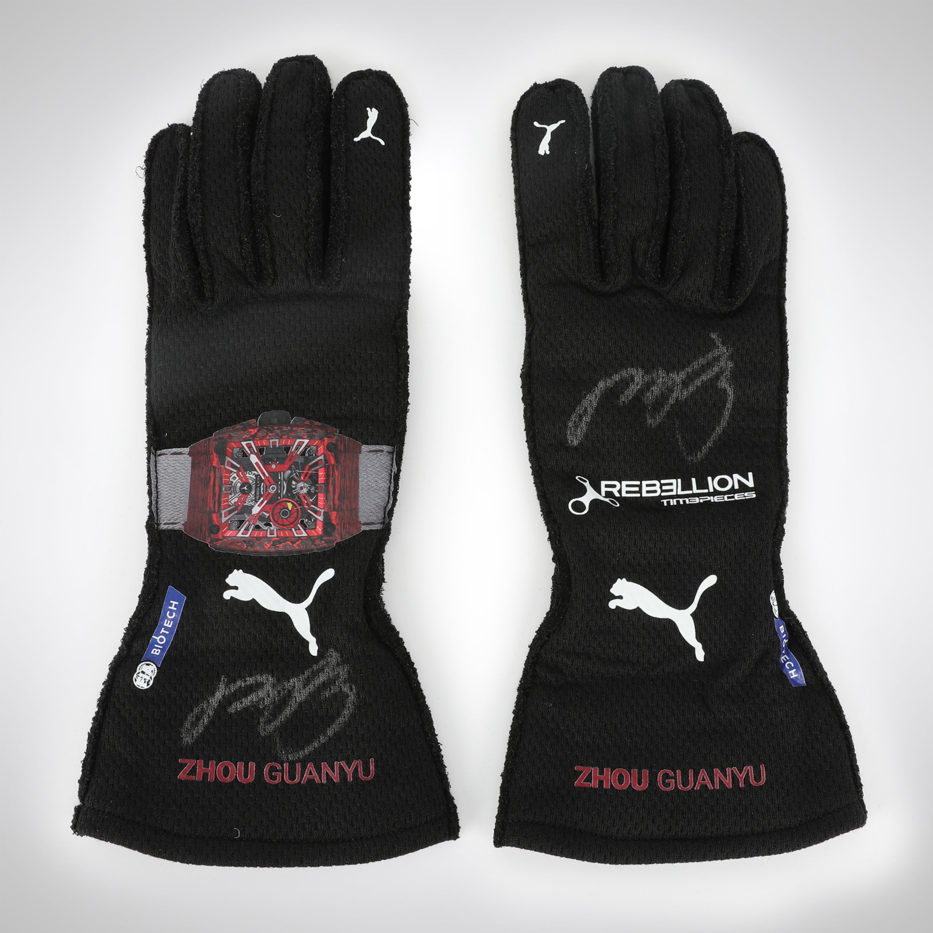 Zhou Guanyu - United States GP 2023 - Signed Alfa Romeo Grand Prix used Gloves