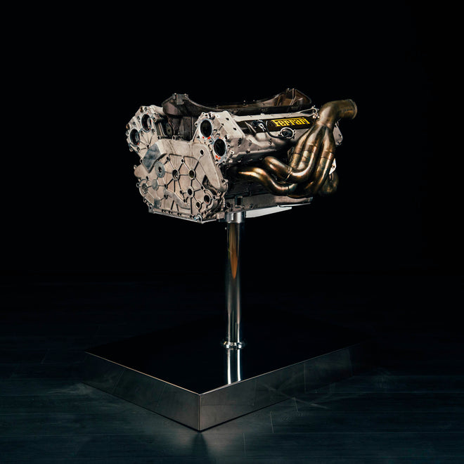 LOT 018 – Michael Schumacher 1998 Signed Ferrari F300 047 Engine