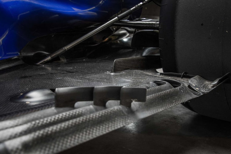 2019 Toro Rosso STR14-04 Formula 1 rolling chassis, authentic P2 finishing engineering masterpiece for display