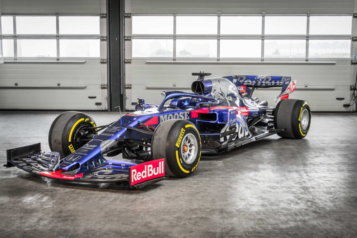 2019 Toro Rosso STR14-04 rolling chassis with P2 finish, authentic Formula 1 memorabilia and premium collector piece