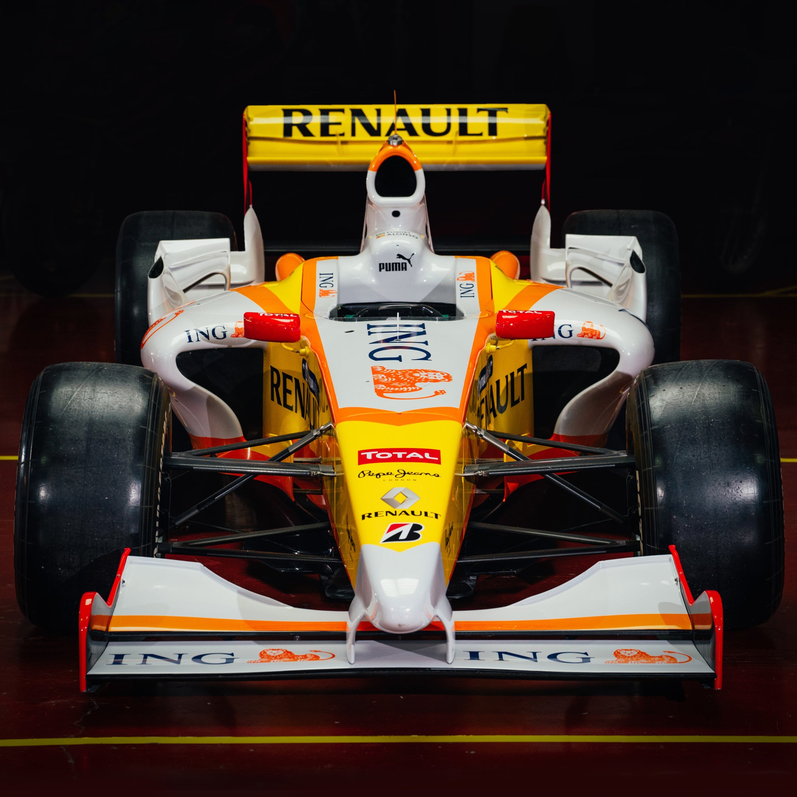 2009 Renault R29 Official Show Car