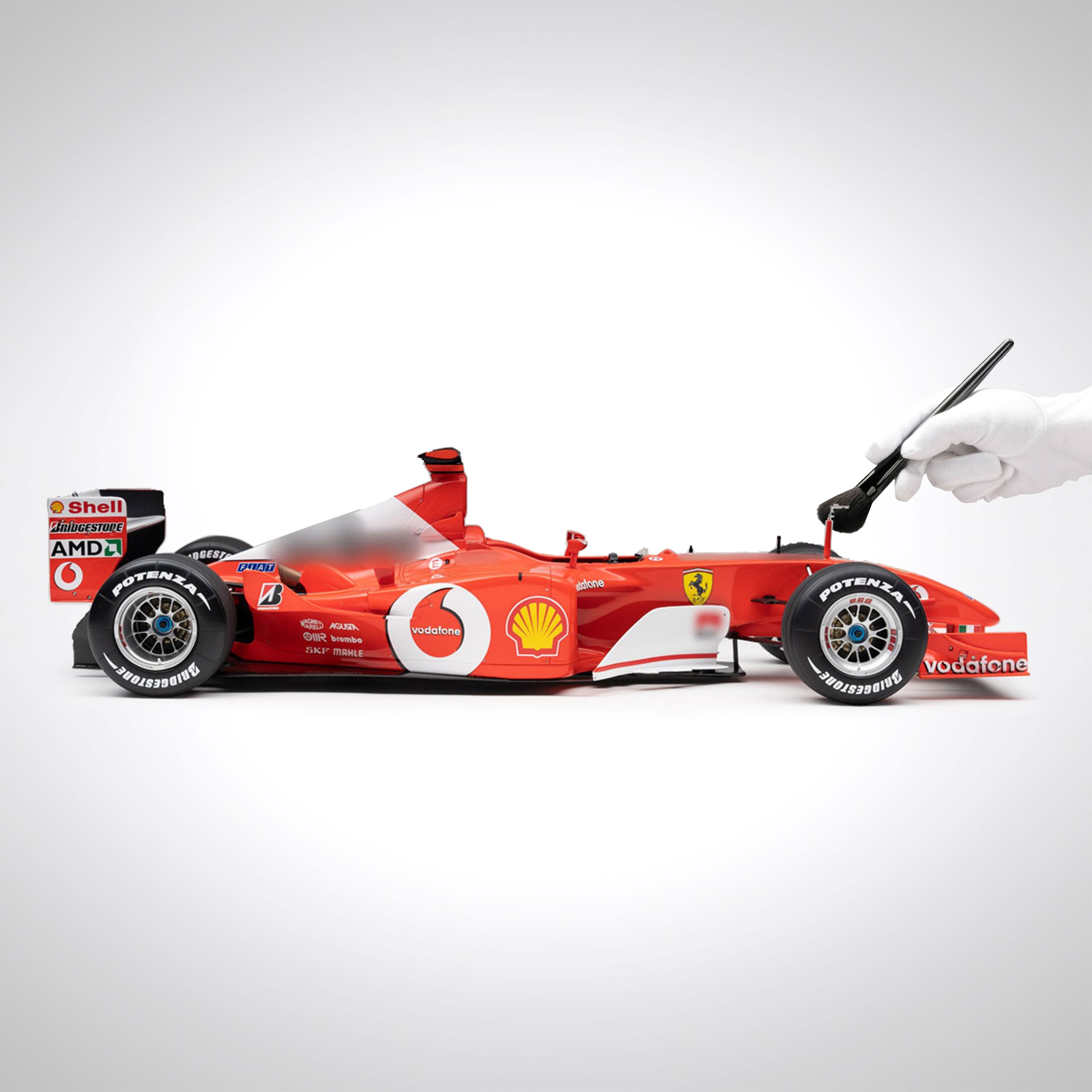 Michael Schumacher 2002 Scuderia Ferrari F2002 1:8 Scale Model