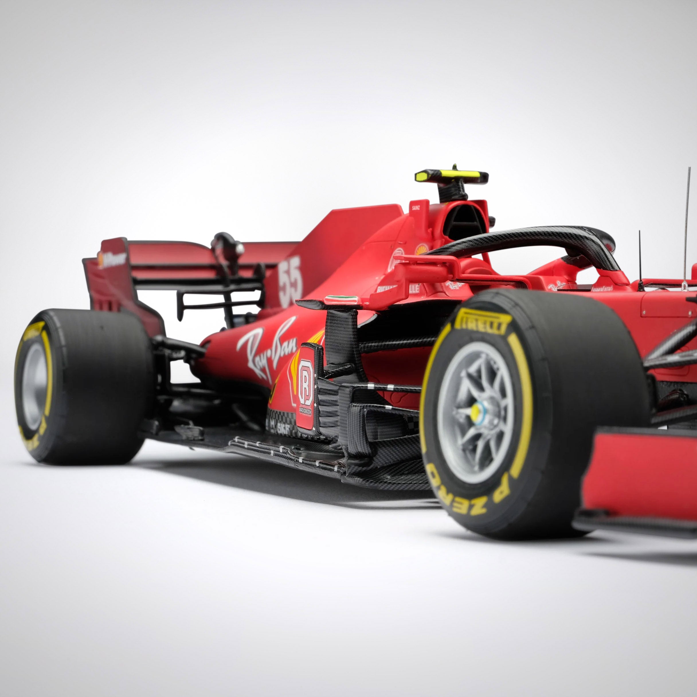 Carlos Sainz 2021 Scuderia Ferrari SF21 1:18 Scale Model