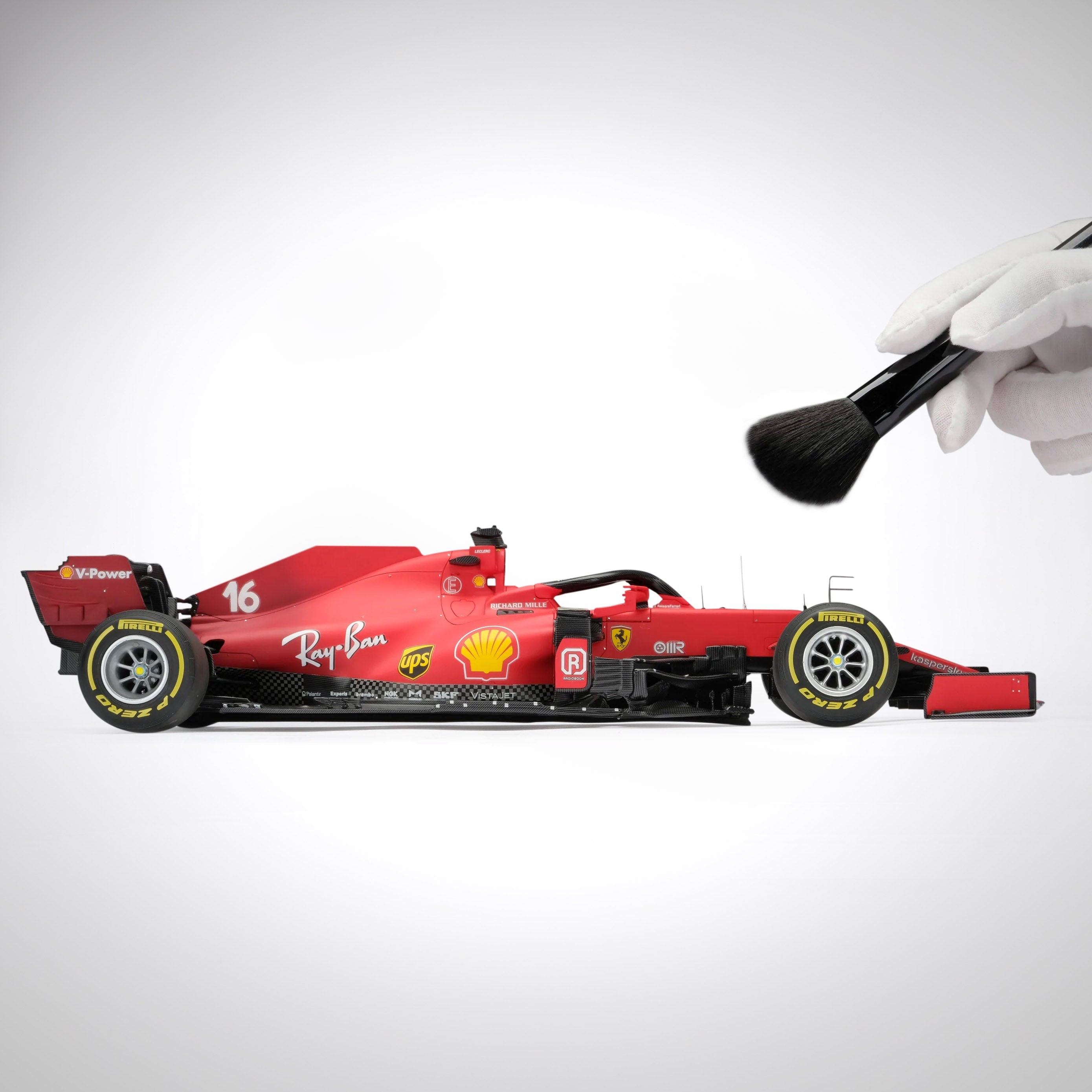 Charles Leclerc 2021 Scuderia Ferrari SF21 1:18 Scale Model