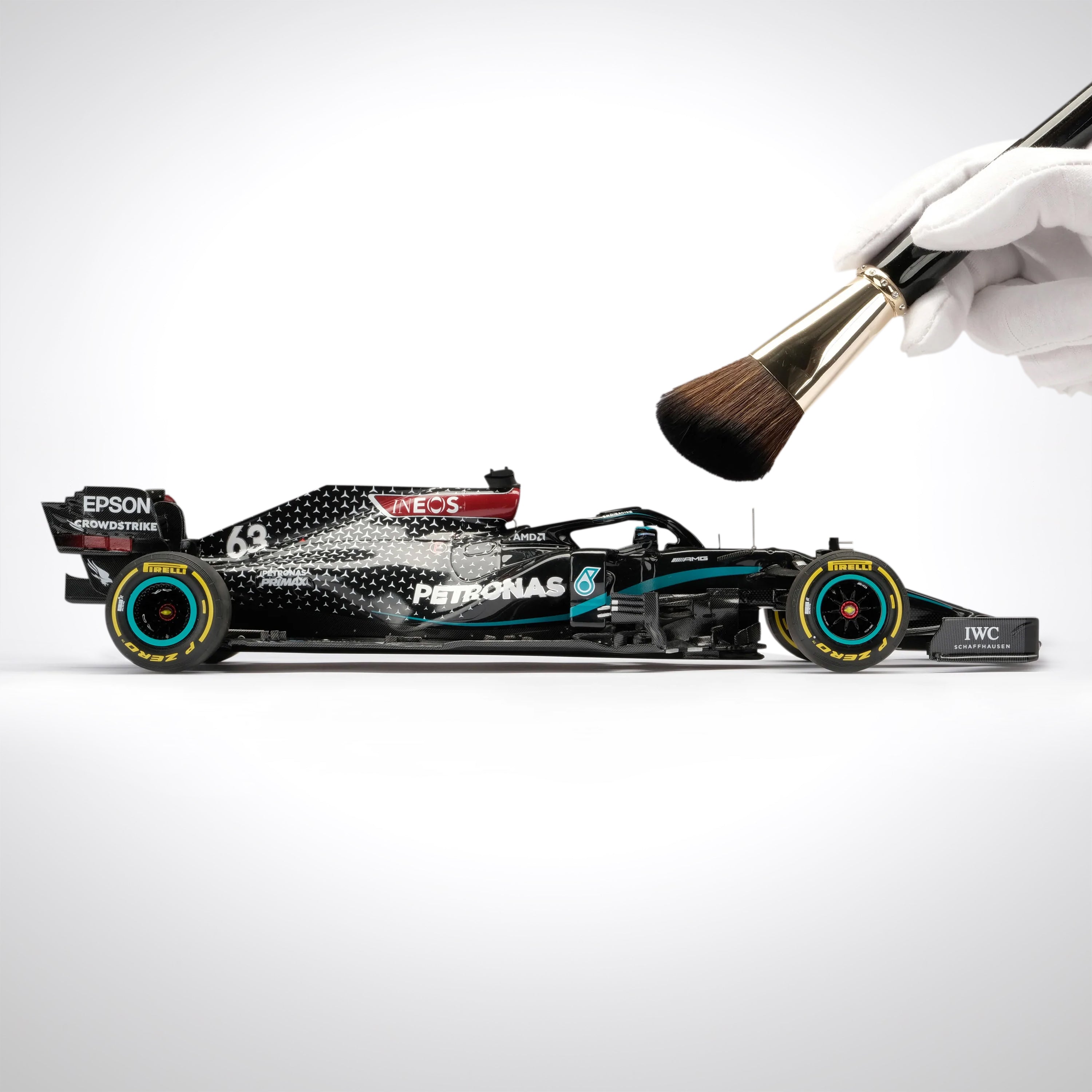 George Russell 2020 Mercedes-AMG Petronas F1 Team W11 EQ Performance 1:18 Scale Model - Sakhir GP